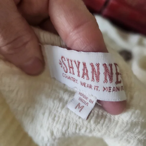 Shyanne Embroidered Boho Dress – Ivory – Women’s Medium - Picture 11 of 14